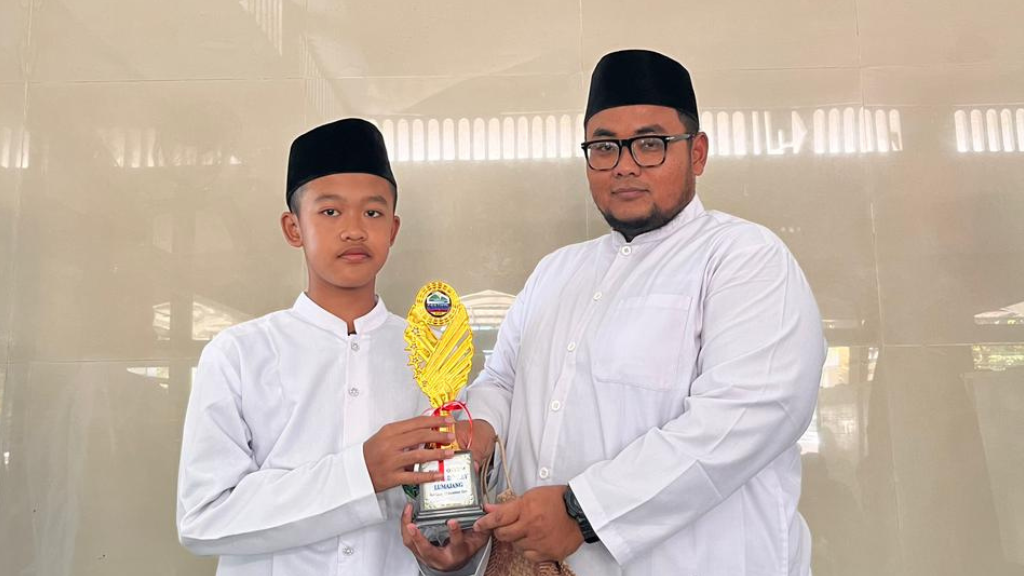 SMP Quba Tutup Semester Ganjil dengan Gemilang: Antara Raport dan Taburan Prestasi