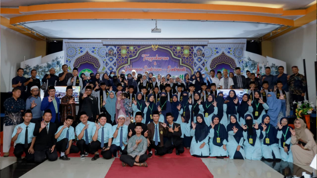 Tasyakuran dan Pelepasan santri SD Quba Angkatan Ke 2